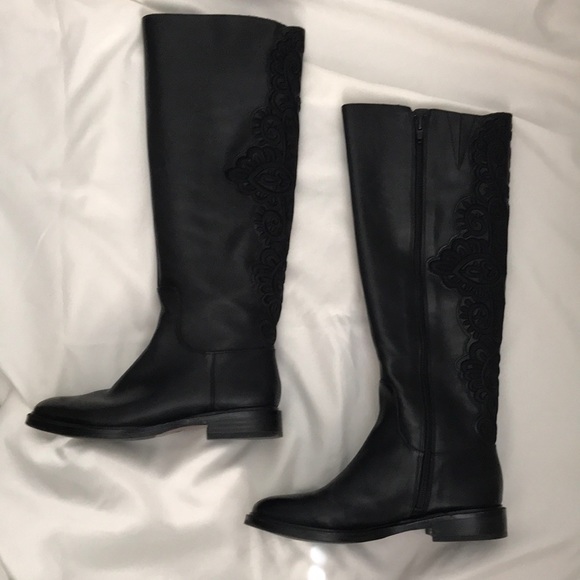 Gianni Bini Boots - Picture 2 of 7